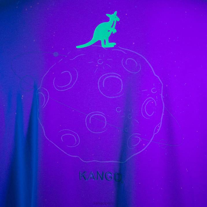 camiseta con gráfico de órbita espacial unisexo Kangol ropa lavanda B4VR1197